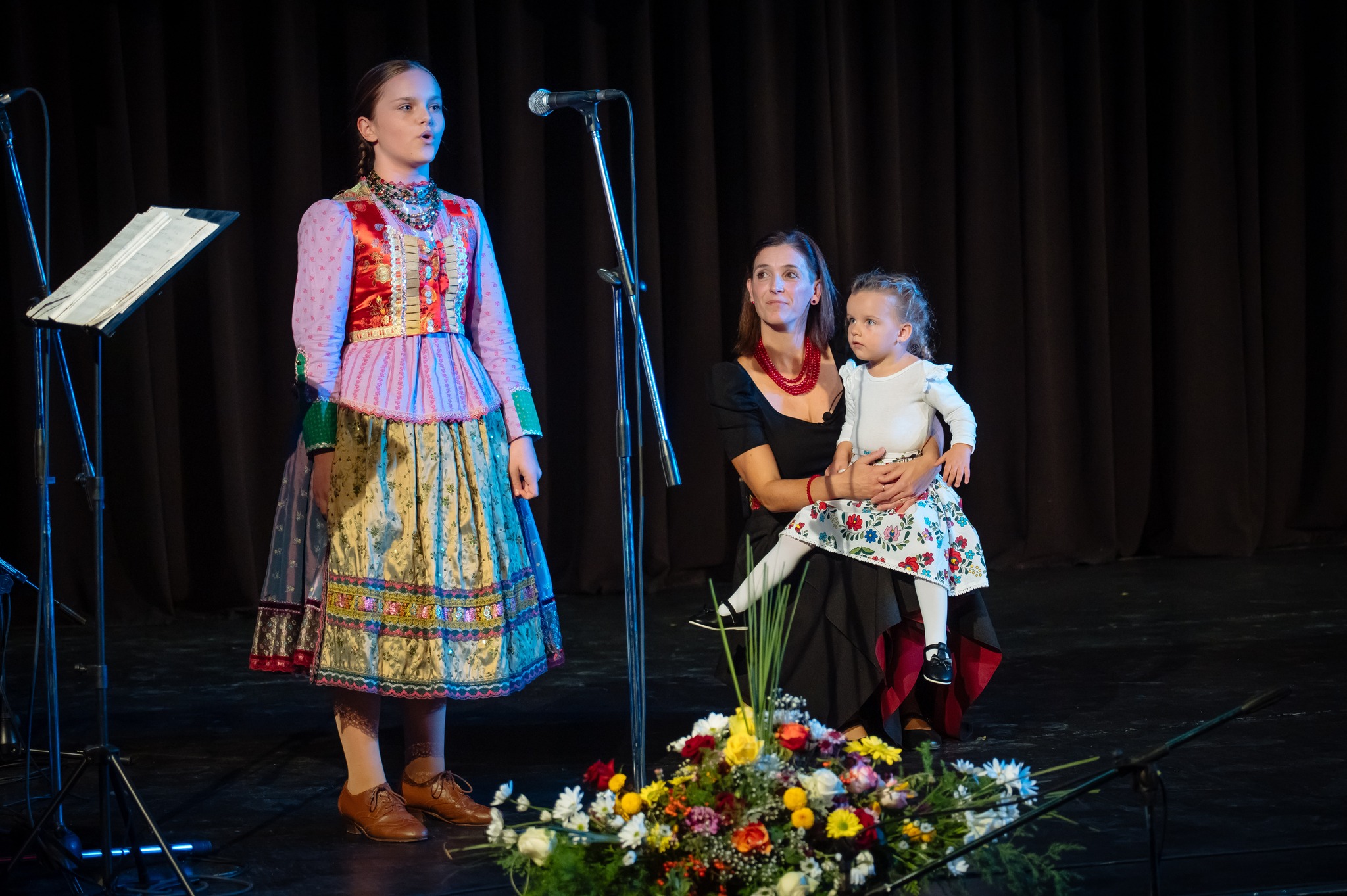 Népi ének és népzene oktatás Szegeden és Deszken